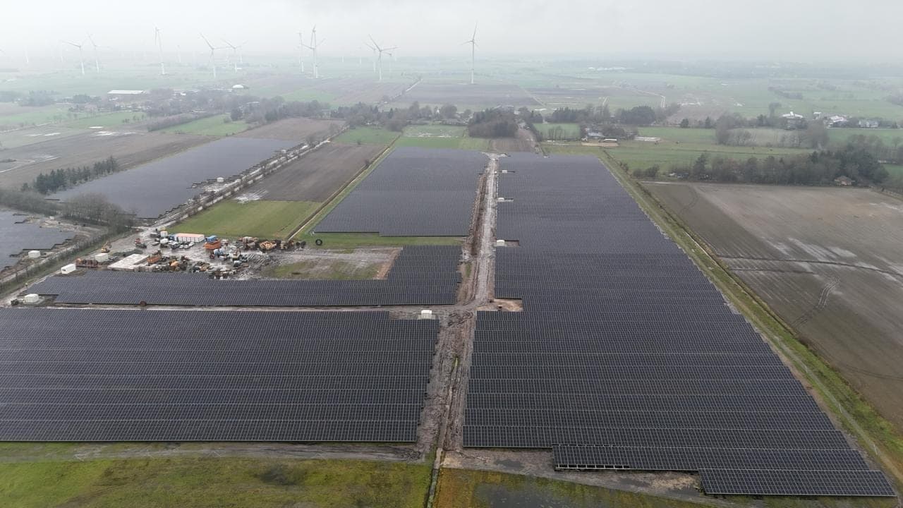 Photovoltaik-Freiflächenanlage Oster-Schnatebüll